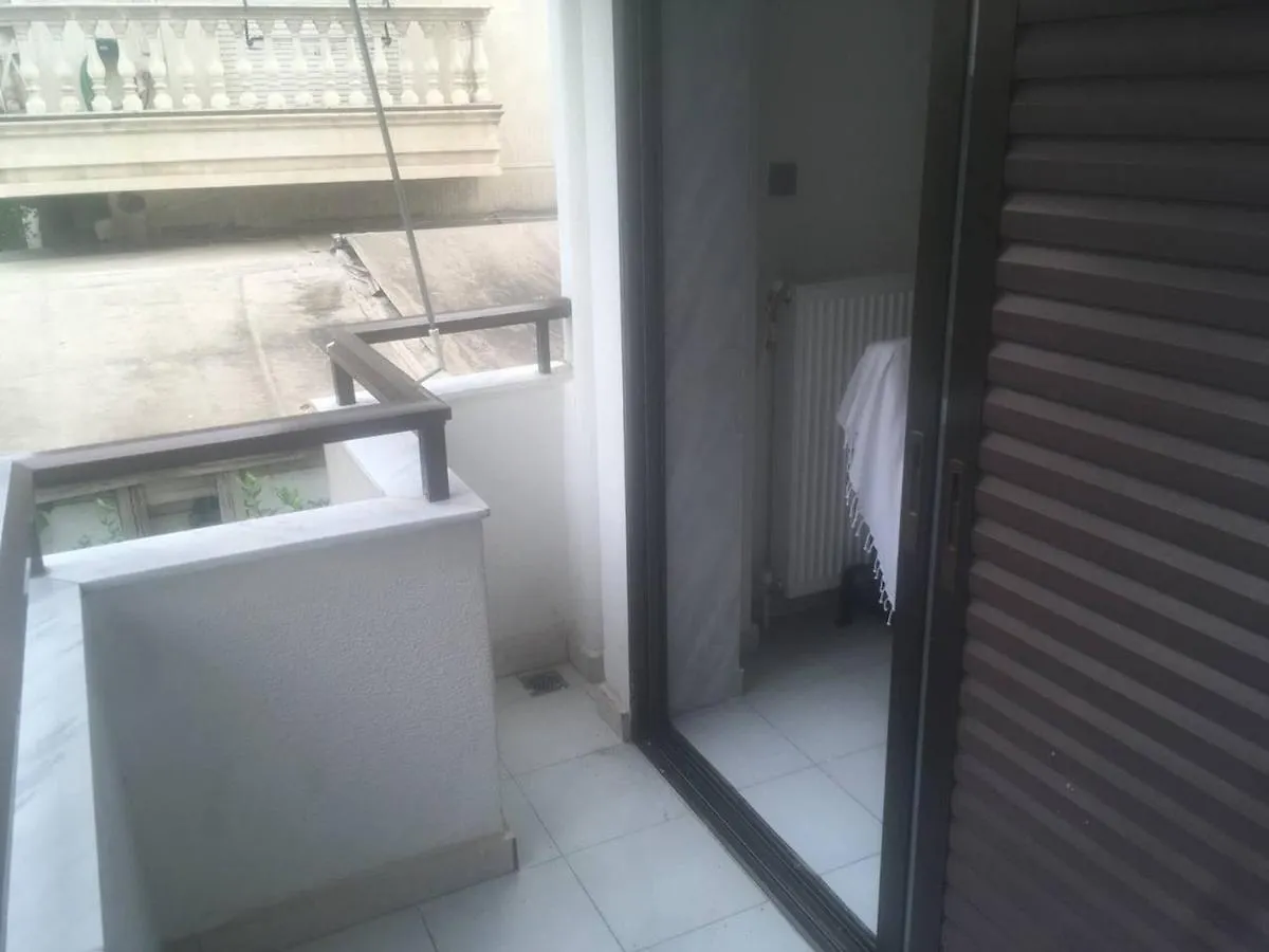 Studio Apartment By The Sea Thessaloniki Greece