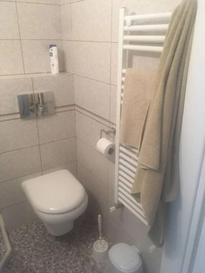 Studio Apartment By The Sea Thessaloniki Greece