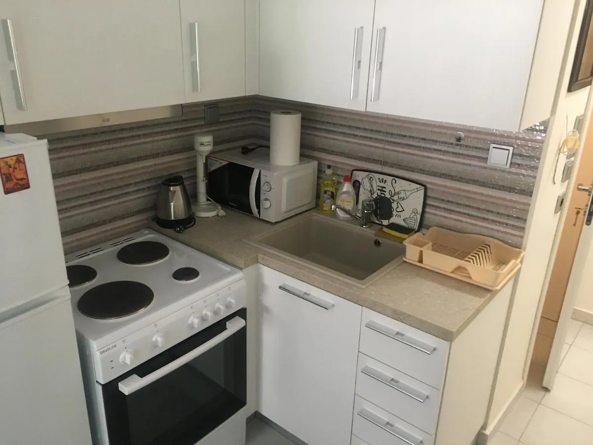 Studio Apartment By The Sea Thessaloniki Greece